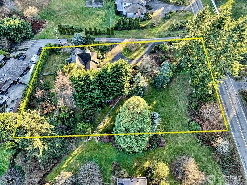 5th image of 16414 104th Avenue NE