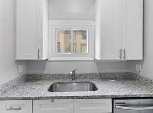 29th Street, Cleveland, OH 44113
