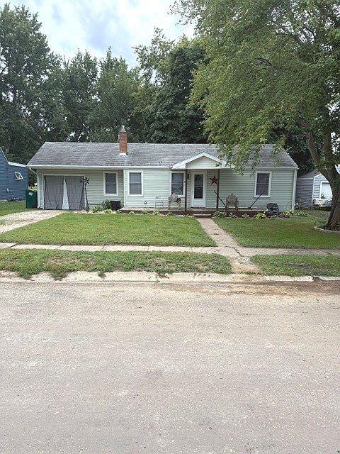 1st image of 312 Depot St