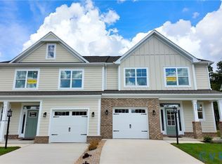 6405 Lila Crest Ln, Midlothian, VA 23112