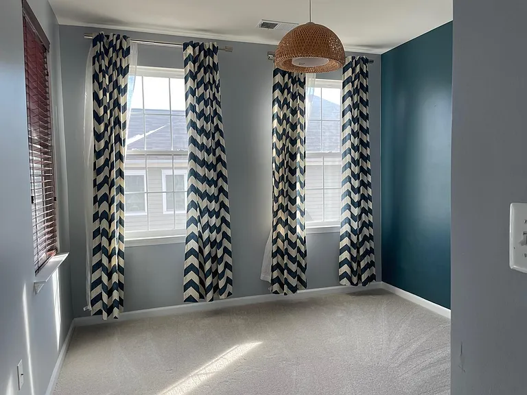 44037 Vaira Ter #290 — Photo 27