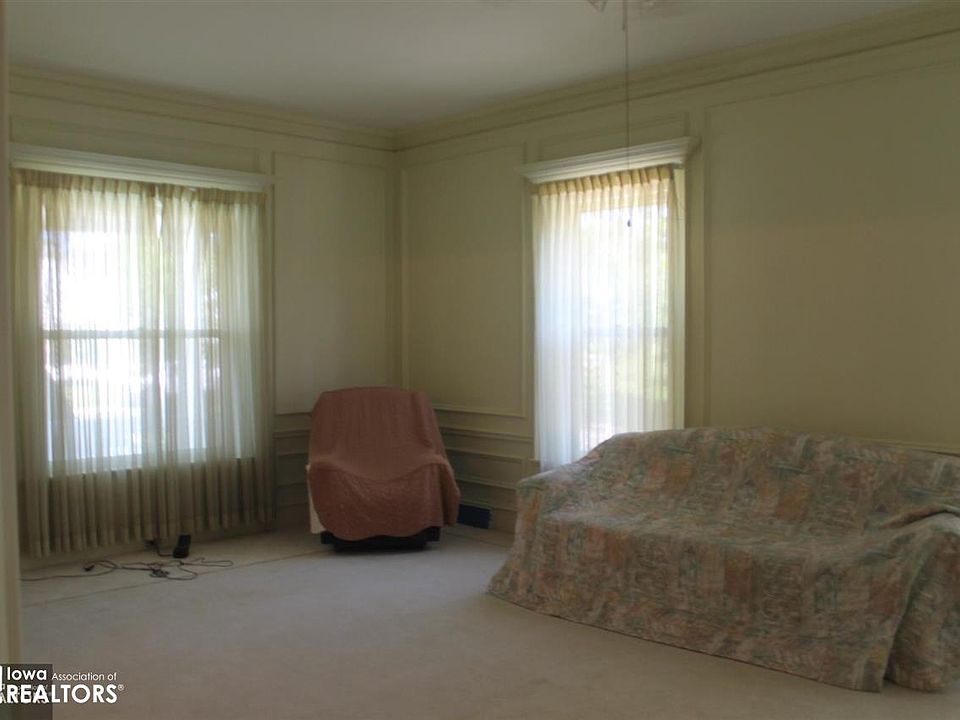 10th image of 1412 State St