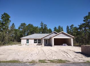 13237 Flagstaff Dr, Weeki Wachee, FL 34614
