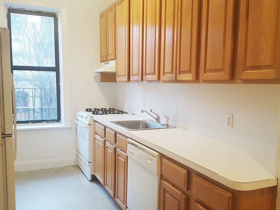 1st image of 120 Garfield Pl APT B3