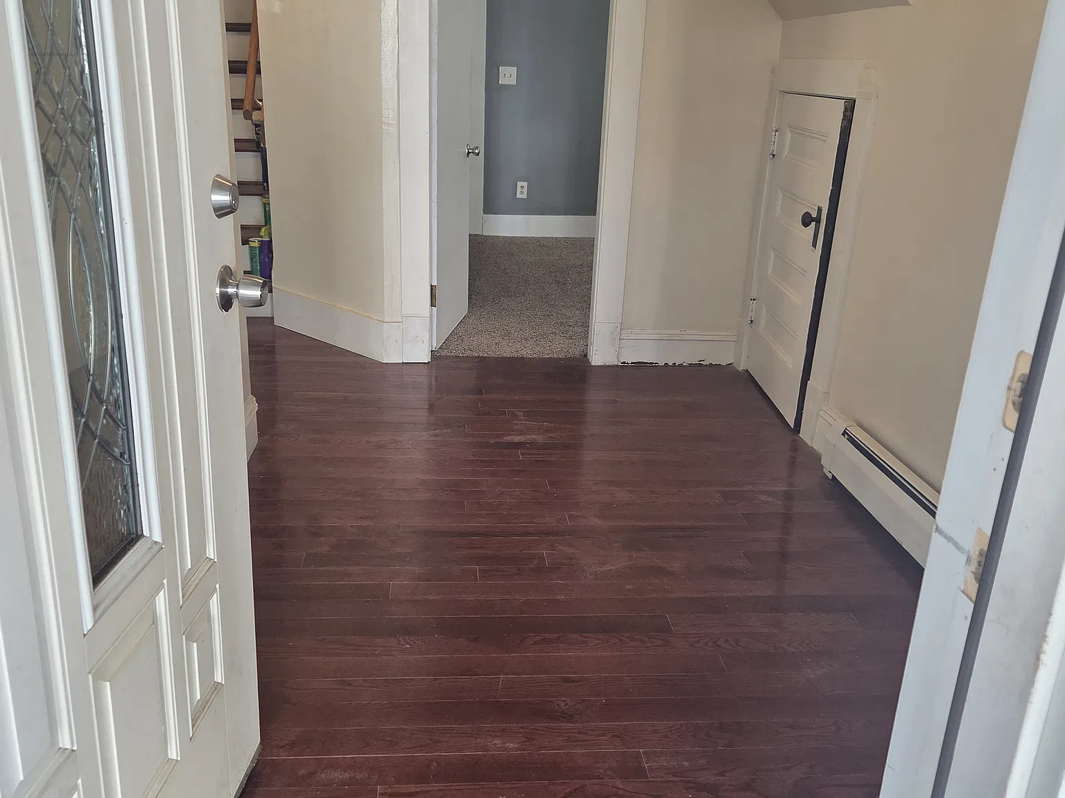4 bed, 1600 sqft, $2,400 — Photo 2