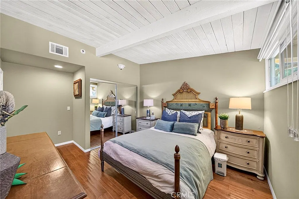 3 bed, 3005 sqft, $5,000 — Photo 4