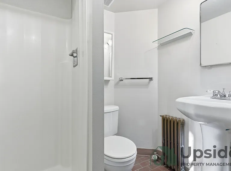 1128 W 9th Ave — Photo 4
