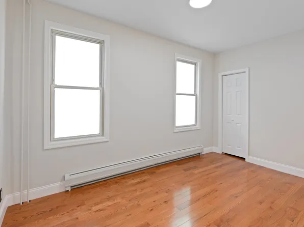 169 West 9th Street image 9 of 29