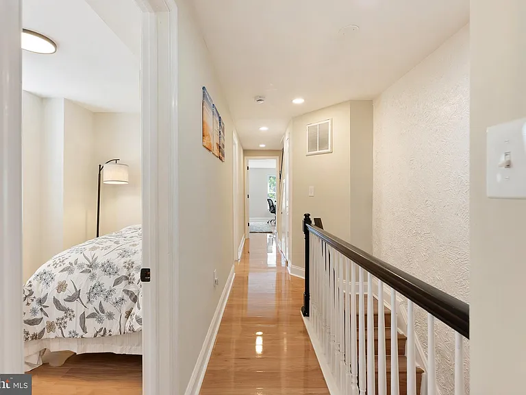 1102B Carroll St #B — Photo 25