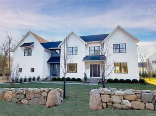 78 Old Rd, Westport, CT 06880