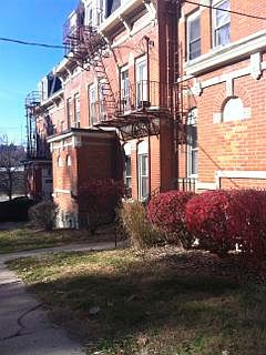 1st image of 906 Morris St APT 4