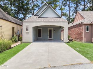 104 Floridian Ln, Lafayette, LA 70506