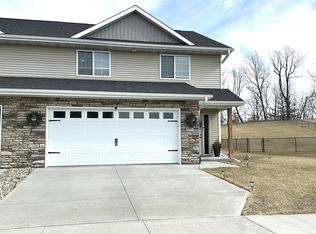 1012 Creekside Dr, Tiffin, IA 52340