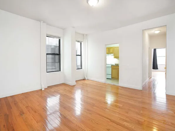 3052 Kingsbridge Avenue image 1 of 5