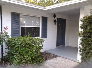 3716 NW 45th St APT B, Gainesville, FL 32606