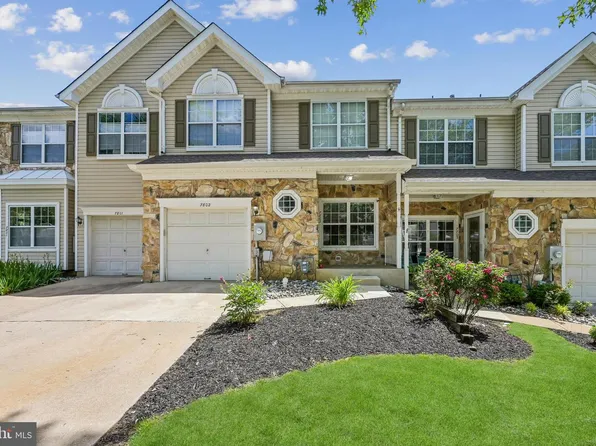 7802 Normandy Dr, Mount Laurel, NJ 08054