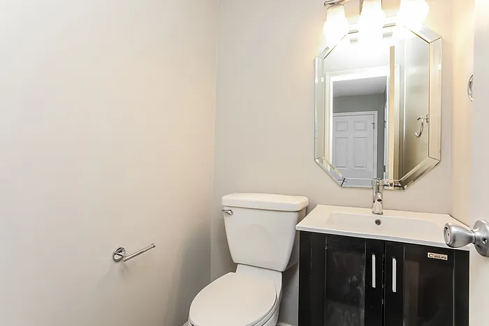 2512 SE Kimbrough Ct — Photo 14