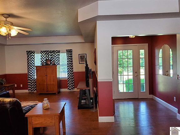 2nd image of 37 Wilson Dr