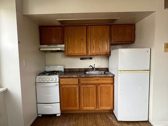 3rd image of 3301 Powelton Ave APT 3R