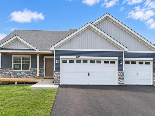1650 Shasta Dr, Shakopee, MN 55379