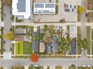 116 6th Ave SW, Cedar Rapids, IA 52404