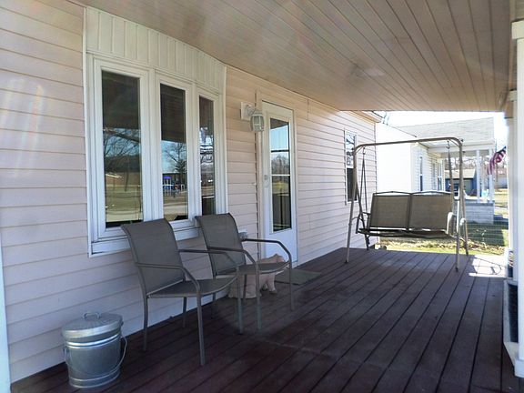 2nd image of 3013 E 36th Ave
