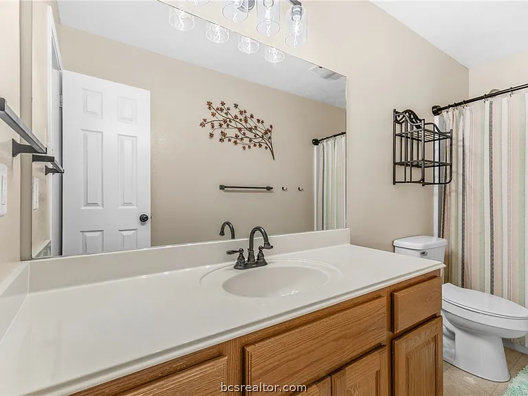 1219 Danville Ln — Photo 15