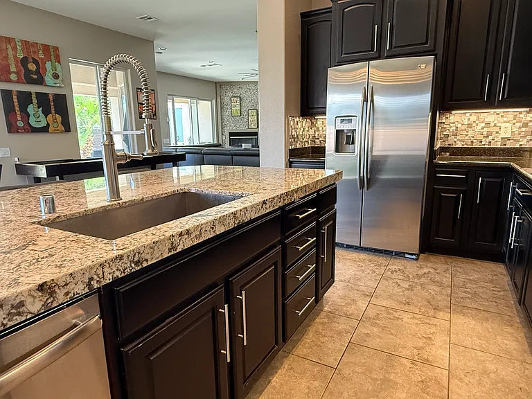 7103 Wolf Rivers Ave — Photo 5