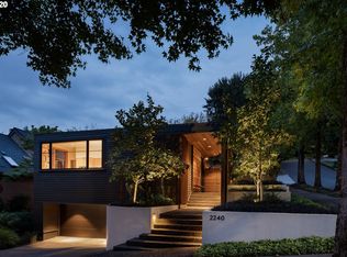 2240 SW 17th Ave, Portland, OR 97201