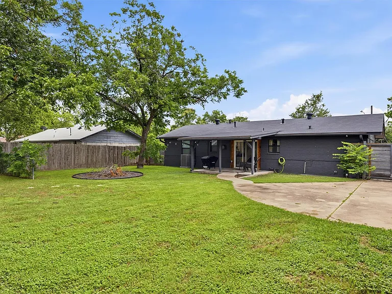 1014 S Meadows Dr — Photo 23