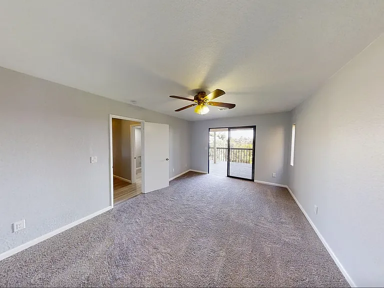 5539-5541 Dorothy Dr — Photo 16