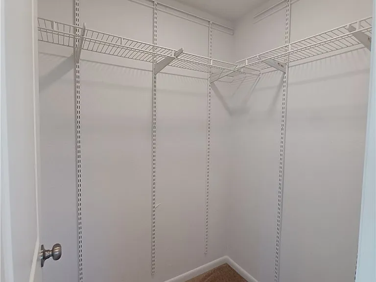 3305 SW 7th Pl — Photo 8