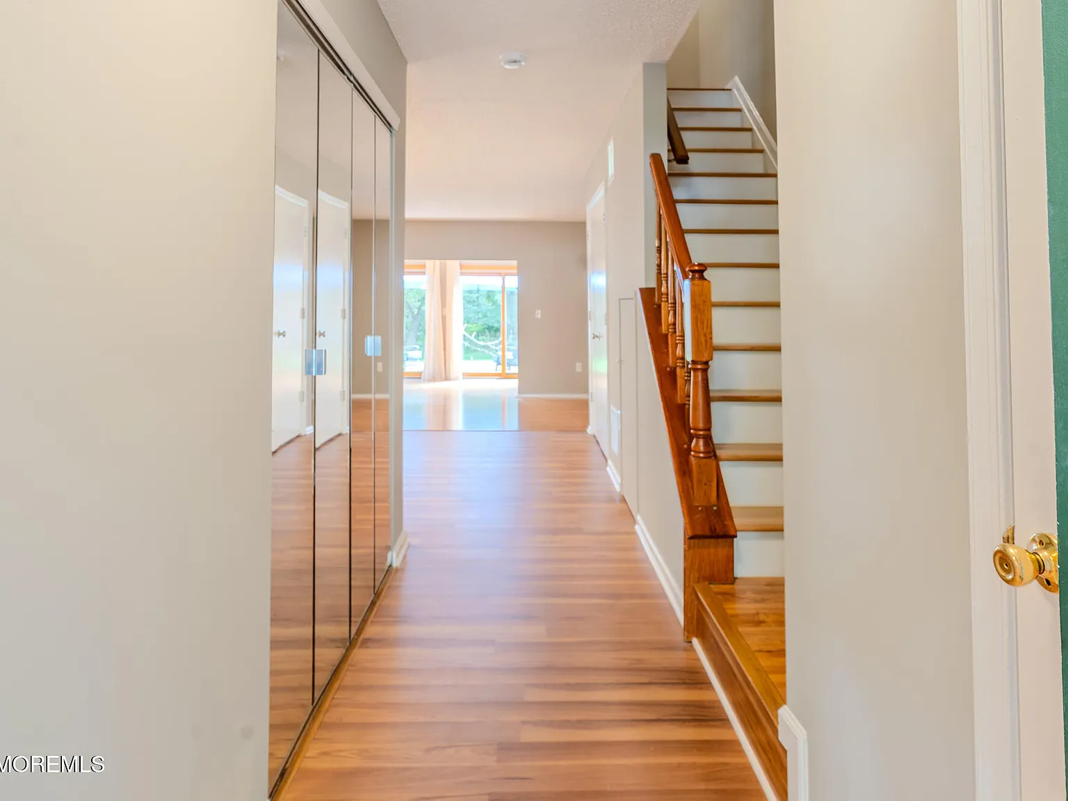 3 bed, 2.5 bath, 1640 sqft, $4,000 — Photo 2