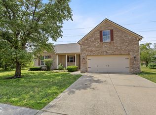 3044 Cluster Pine Dr, Indianapolis, IN 46235