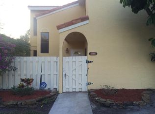 22380 Pineapple Walk Dr, Boca Raton, FL 33433
