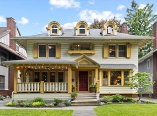 215 Canterbury Rd, Rochester, NY 14607