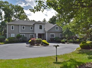 7 Fordham Rd, Livingston, NJ 07039