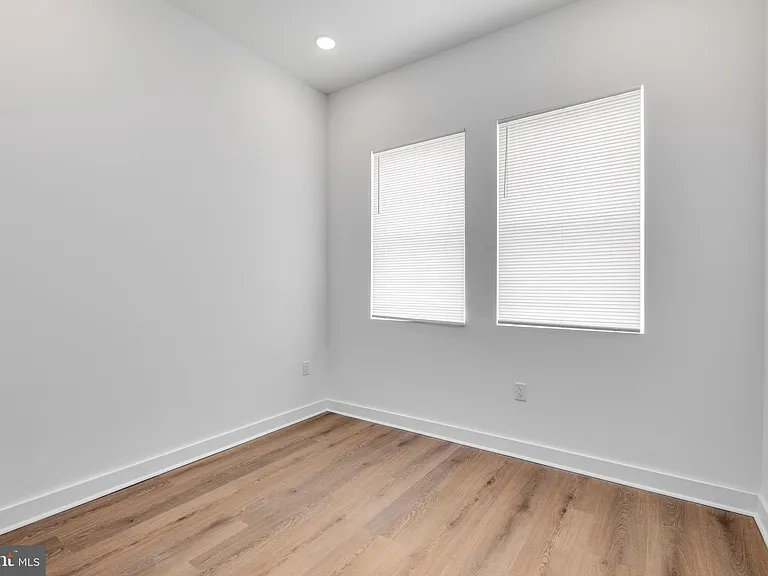 1917 W Susquehanna Ave #2 — Photo 5