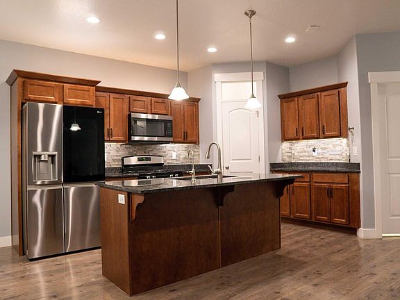 Brand new LG knock knock refrigerator with craft ice.