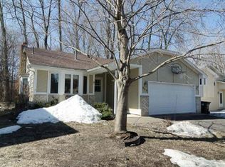 900 104th Ave NW, Coon Rapids, MN 55433