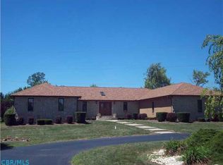 8383 Hyland Croy Rd, Plain City, OH 43064