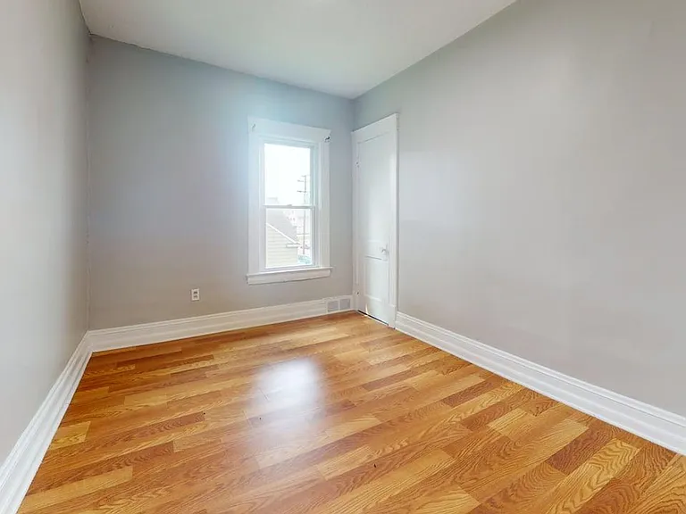 888 Rondel Rd — Photo 5