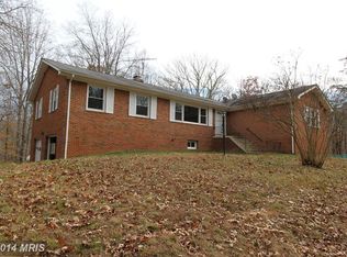 7029 Union Mill Rd, Clifton, VA 20124