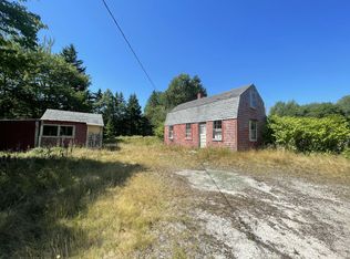 106 N Main Street, Stonington, ME 04681