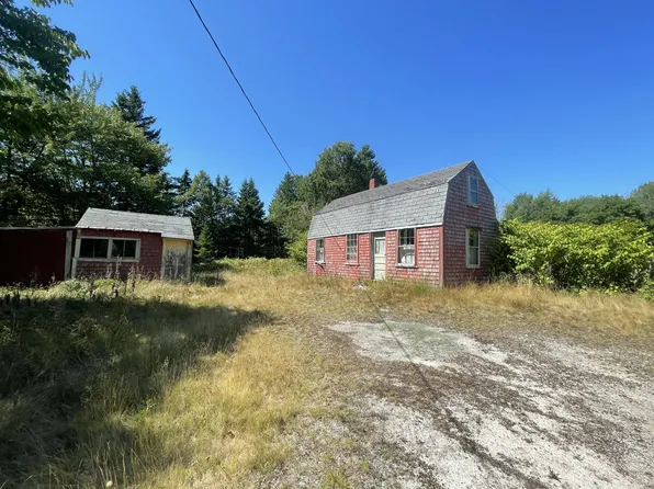 106 N Main Street, Stonington, ME 04681
