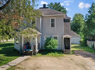704 W Picnic St, Shawano, WI 54166