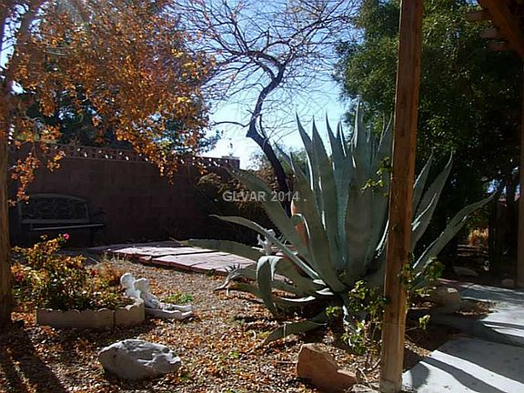 3rd image of 2321 Sabroso St
