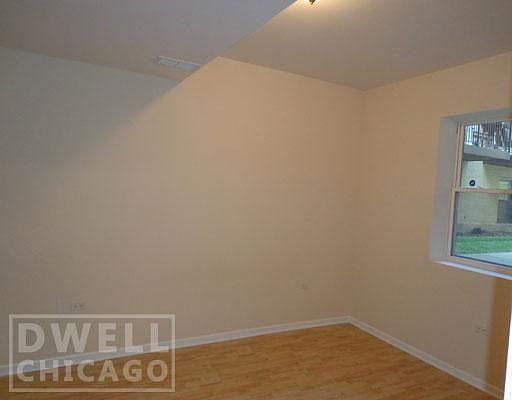 5th image of 6500 N Claremont Ave #65041E
