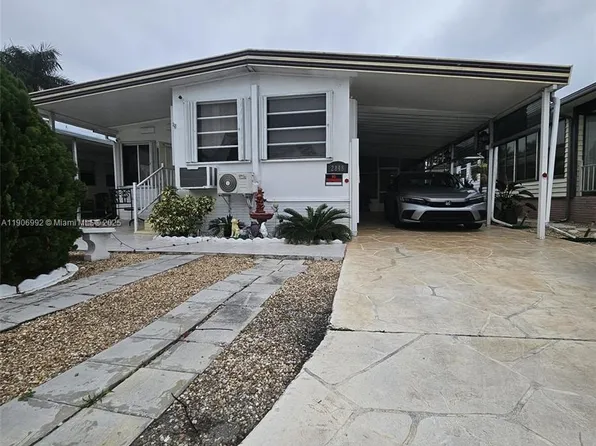 2848 W Marina Dr, Fort Lauderdale, FL 33312