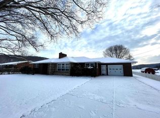 148 Davis St, Youngsville, PA 16371
